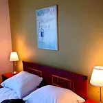 Bed & Breakfast Akacja - Orlowo 3*