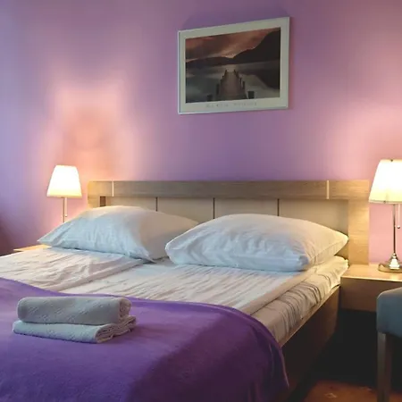 Nocleg ze śniadaniem Akacja