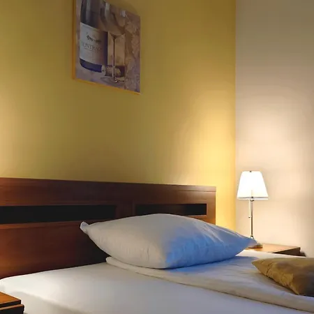 Akacja - Orlowo Bed and breakfast