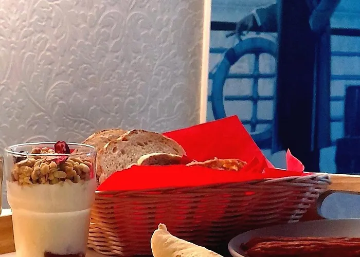 Akacja - Orlowo ベッド・アンド・ブレックファスト 3*